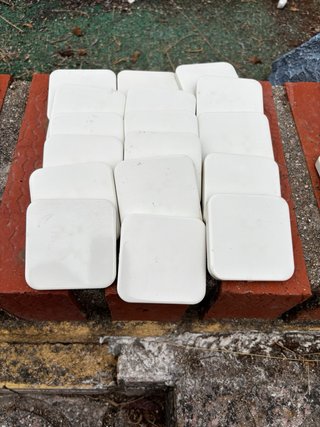 Lote Simon Serie 31: Interruptores, Enchufes .