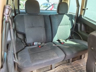 Nissan Terrano II 2004