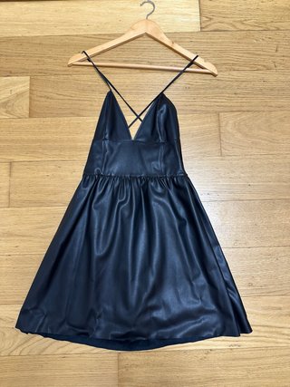 Vestido ZARA Negro Efecto Piel