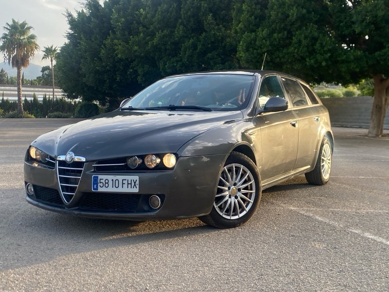 Alfa Romeo 159 jtd 120 cv. - foto 1