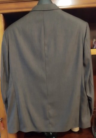 Traje de caballero marrón
