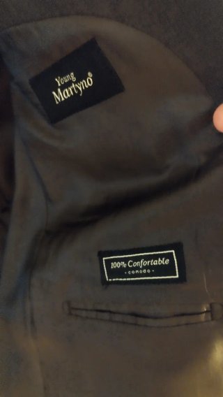 Traje de caballero marrón