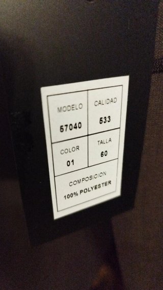 Traje de caballero marrón