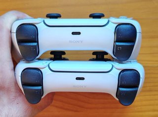 2 Mandos PS5 con Fundas y Cascos (LEER)
