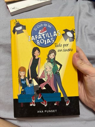 Libros el club de las zapatillas rojas