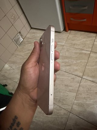 iPhone 13 Rosa - Salud Batería 75%
