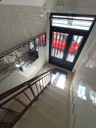 Particular. Venta piso reformado.    2 hab. 60 m.