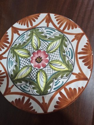 2 piatti decorativi in ceramica da appendere