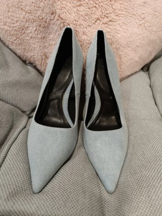 Zapatos nuevos Zara talla 40