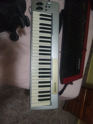 Teclado M-Audio Keystation 49e MIDI