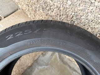 2 Neumáticos Pirelli P7 225/55/17