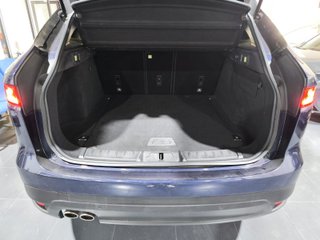 Jaguar F-Pace Jaguar F-Pace 2.0L i4D 120kW Prestige