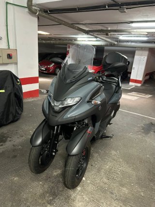 Yamaha Tricity 125 gris