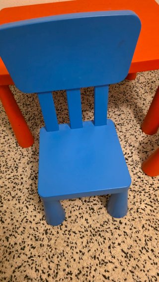 Mesa y 2 Sillas Infantiles Naranja y Azul
