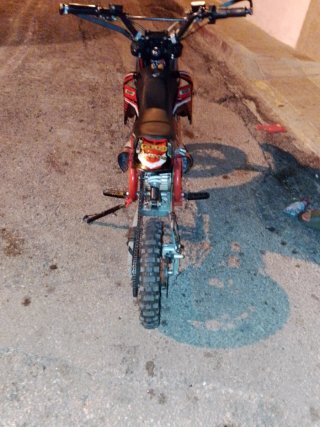 Minimoto Eléctrica Infantil Roja y Negra