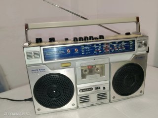 Radio Cassette Sanyo M-9921K