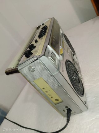 Radio Cassette Sanyo M-9921K