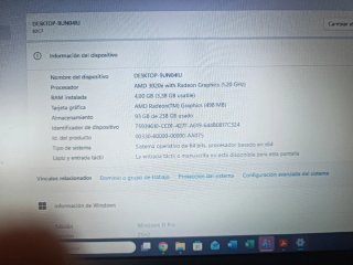 Portátil Lenovo Negro Poco Uso