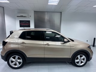 Volkswagen T-Cross SUV automático