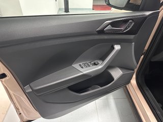 Volkswagen T-Cross SUV automático