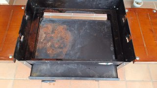 BARBACOA DE LEÑA Y CARBÓN – ¡GRAN OPORTUNIDAD!