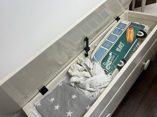 Cómoda baúl blanca Ikea