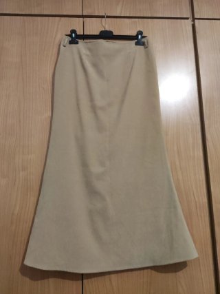 Falda larga beige