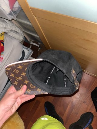 Gorra Louis Vuitton Marrón