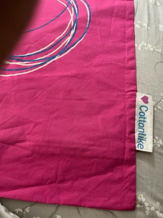 Capa para puff rosa com corações