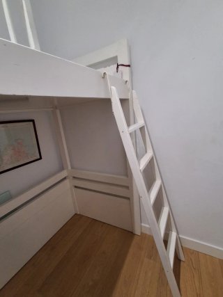 Cama alta blanca DM 212x105x200