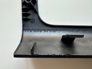 Aro Rádio VW Touran MK1 1T0858071G