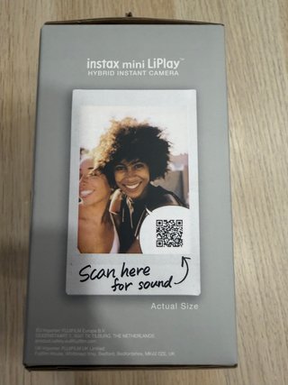 Fotocamera istantanea Fujifilm Instax Mini LiPlay