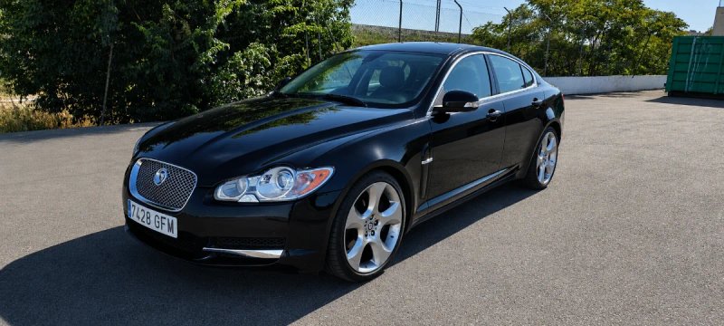 Jaguar XF SV8 416cv - foto 1