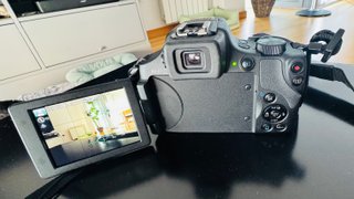 Canon SX60 HS zoom 65x impecable + funda