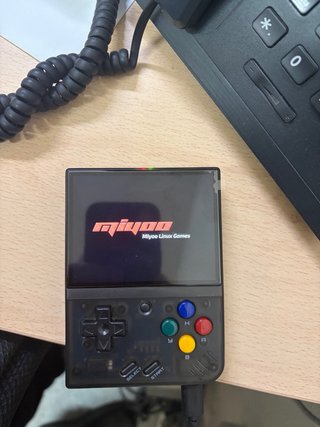 Miyoo Mini+ Consola Portátil