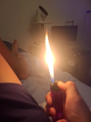 Mechero azul con llama (Negociable)