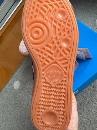 Zapatillas rosas y azul marino