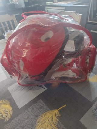 Patines Talla 29-32 + Casco y Protecciones