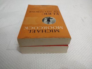 Pack de libros de Michael Moorcock, en ingles