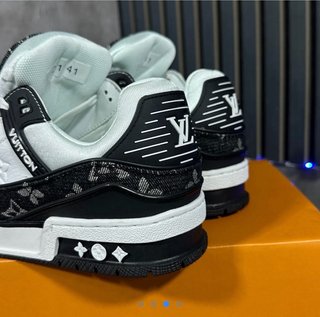 Louis Vuitton LV Trainer Zapatillas Negras Blancas
