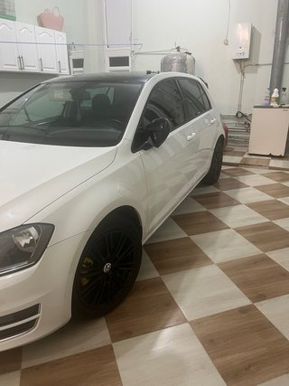 Volkswagen Golf 2014