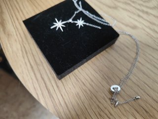 Collar APM estrellas plata