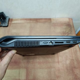 Portátil Asus N53S (i3 / 4GB RAM) - Enciende