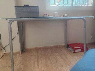 Mesa escritorio cristal y metal