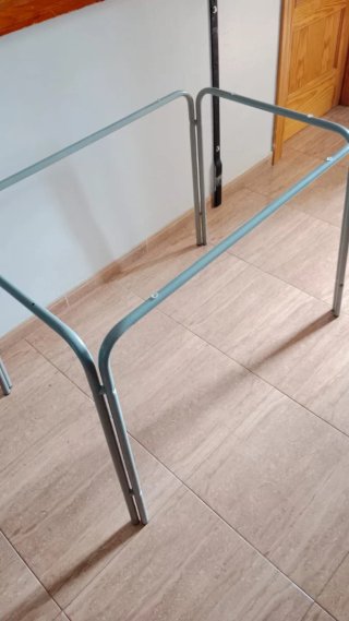 Mesa escritorio cristal y metal