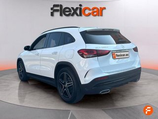 Mercedes-Benz GLA GLA 200 D