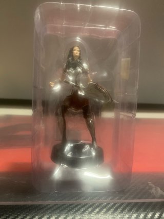 Figura Colecionável Lady Sif Guerreira Asgardiana