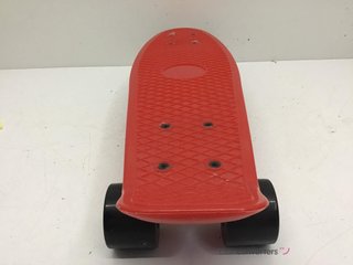 patinete rojo rojo