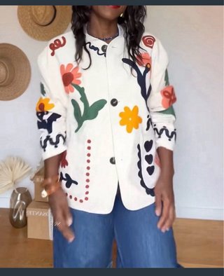 Chaqueta bordada floral