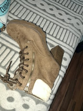 Botines marrones con forro de borreguito